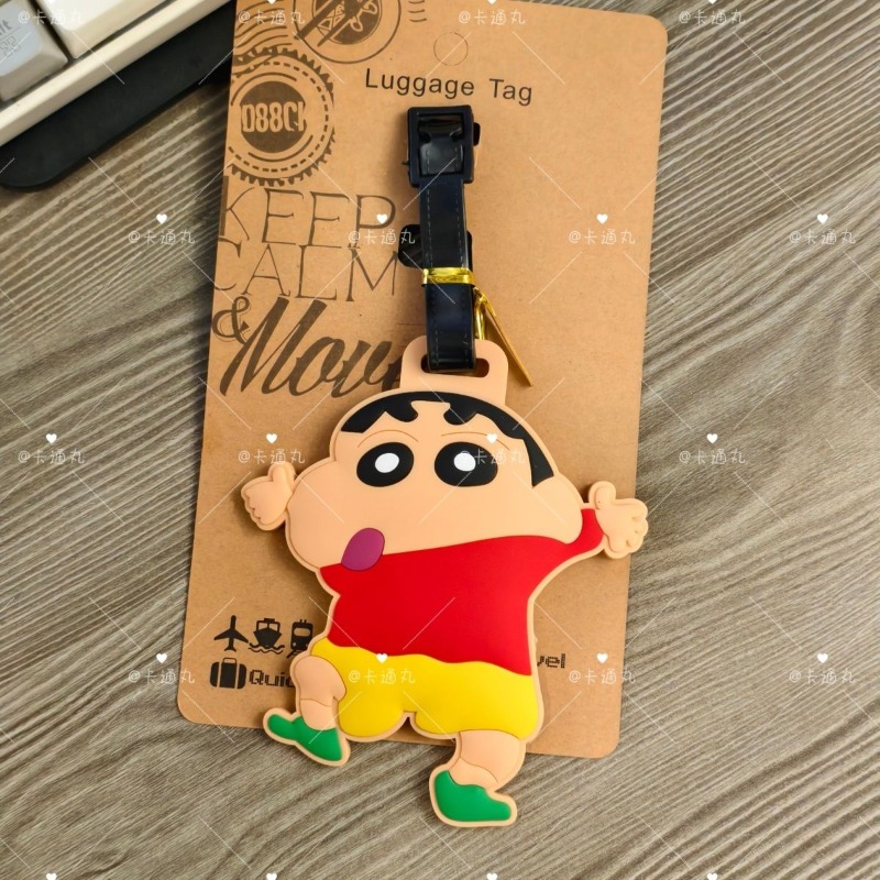 Crayon Shin-chan cartoon anime - Travel Accessories Gadget 评论和价格