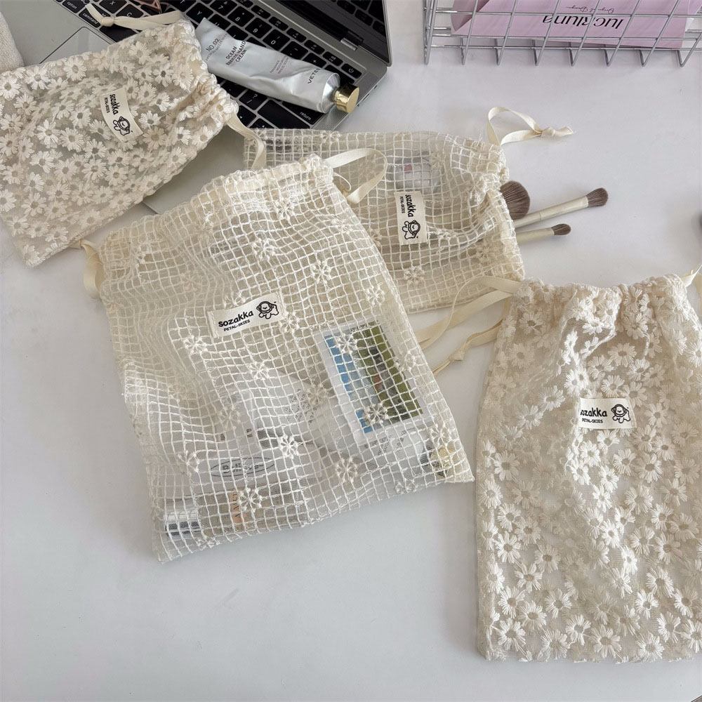Lace Embroidered Daisy Mesh Dr - Travel Accessories Us 评论和价格